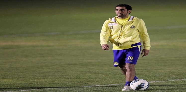النصر يكثف مفاوضاته مع الراهب وخميس لتجديد عقديهما