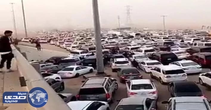 قائد معسكر الجنادرية مسؤوليتنا داخل القرية والمرور هو المسؤول عن الطرق الخارحية