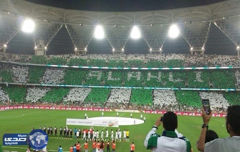 رئيس الأهلي يهدي الجماهير 2000 تذكرة لمواجهة النصر