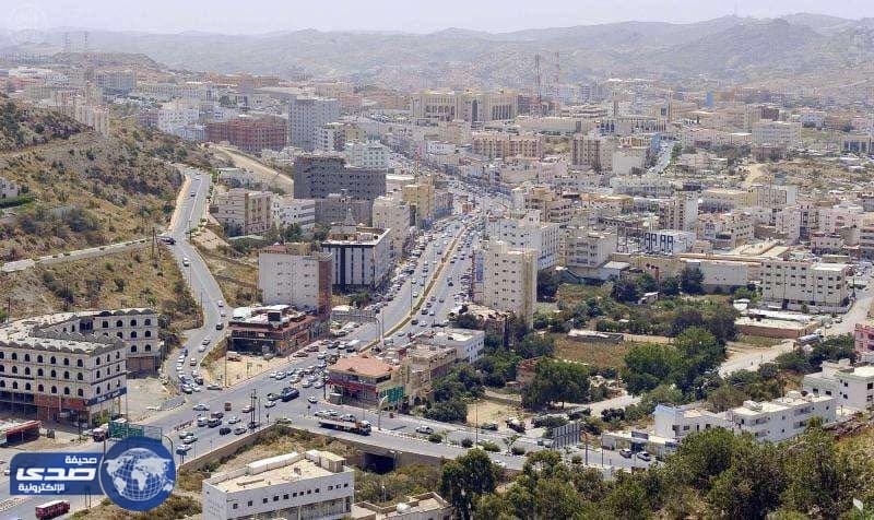 هيئة التحقيق بمنطقة الباحه توقف متهماً أطلق تهمًا بالفساد على جهات وشخصيات اعتبارية