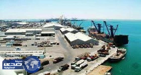 الحكومة اليمنية : المليشيات مستمرة في تهريب الأسلحة وتهديد الملاحة الدولية عبر ميناء الحديدة