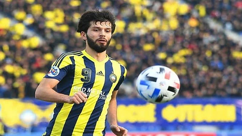 موعد انضمام مشاربيوف إلى تدريبات النصر