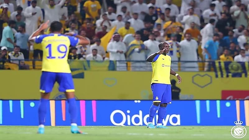 النصر يعلن عن موعد عودة الثلاثي الأجنبي