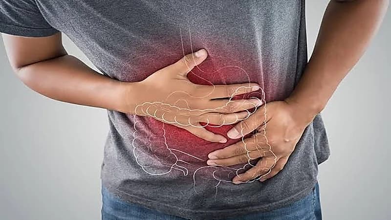 استشاري يكشف عن طرق سهلة لتحسين حركة الجهاز الهضمي والقولون