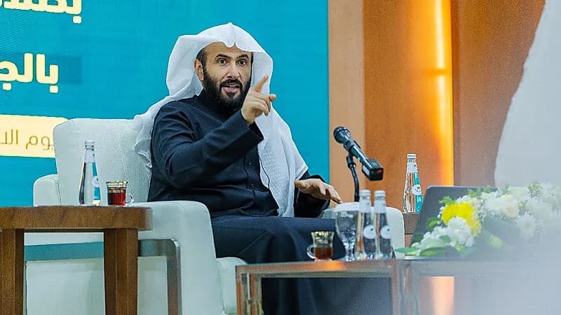 وزير العدل: الحياد والتجرد والموضوعية من أهم صفات القانوني