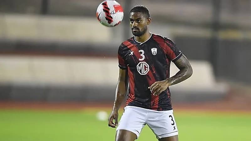 الأهلي يترقب نتائج شكوى دانكليز بعد فسخ عقده