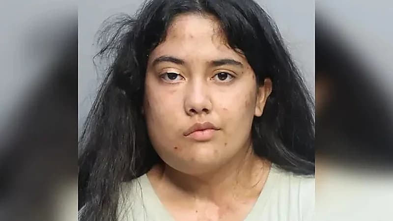 أم تستأجر قاتل محترف لقتل طفلها مقابل 3000 دولار