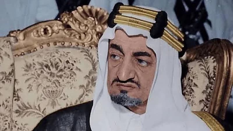 طيار سابق يروي تفاصيل تعرض طائرة الملك فيصل لعطل أثناء تحليقها .. فيديو