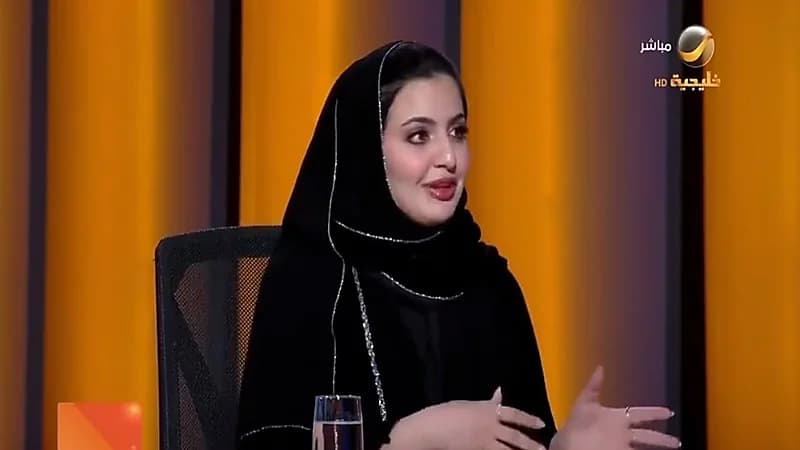 طبيبة: كل ما يُقال عن فوائد الفحم والكركم والليمون للأسنان غير صحيح.. فيديو