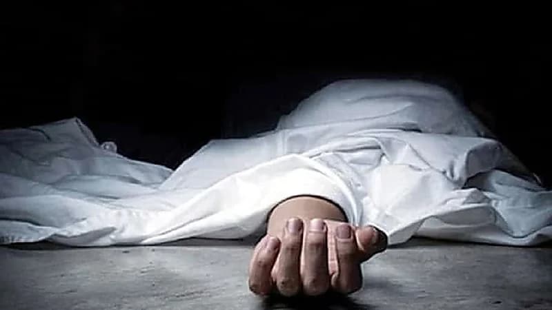 يمني يقتل والدته في منزلها