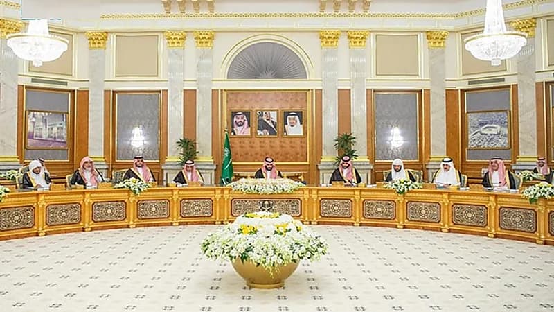 تمديد مدة تحمل الدولة المقابل المالي على العمالة الوافدة عن المنشآت الصناعية