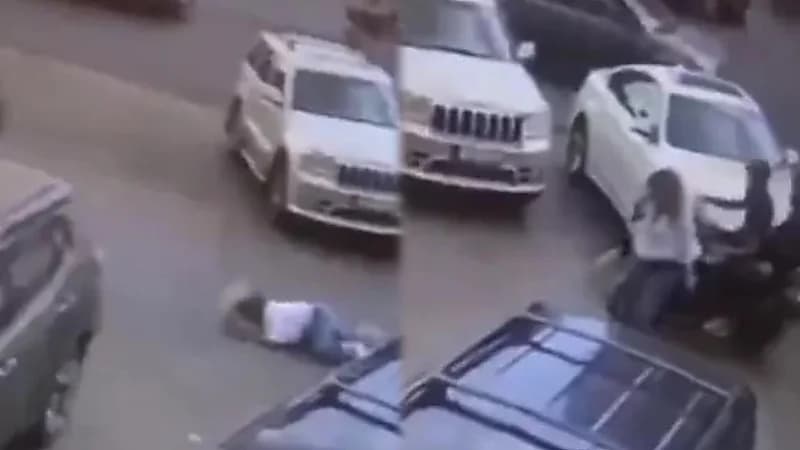 لصان يسرقان حقيبة سيدة ويوقعانها أرضاً.. فيديو