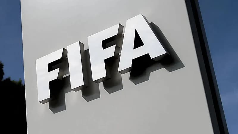 خلاف بين روابط الدوريات والاتحادات مع "فيفا"