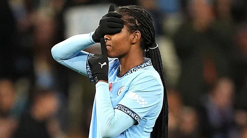 "خديجة شو" أكثر لاعبة تسجيلاً للهاتريك بالدوري الإنجليزي للسيدات