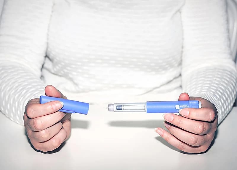 طبيبة تحذر الزوجات: إبر التخسيس تقلل من فعالية حبوب منع الحمل