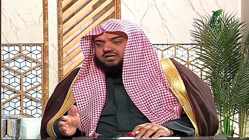 حقيقة مقولة من مات يوم الجمعة لا يدخل النار ..فيديو