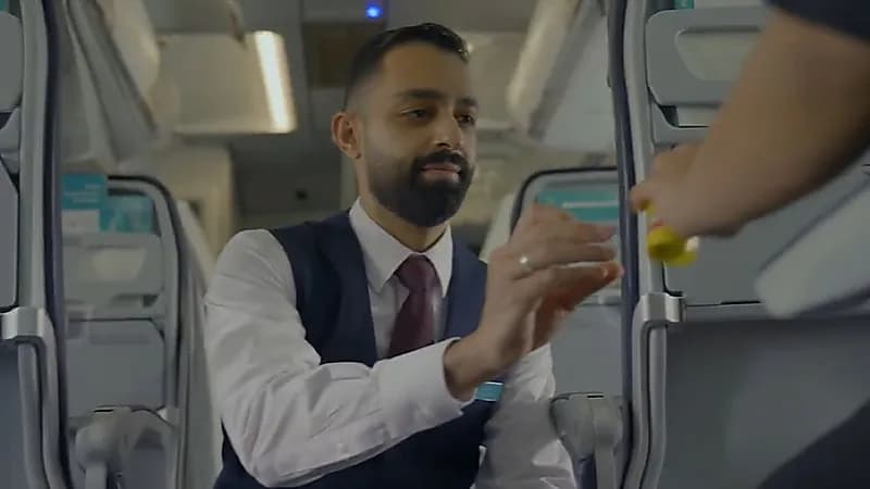 طيران ناس يوفر أدوات حسية مجانية لركاب طيف التوحد