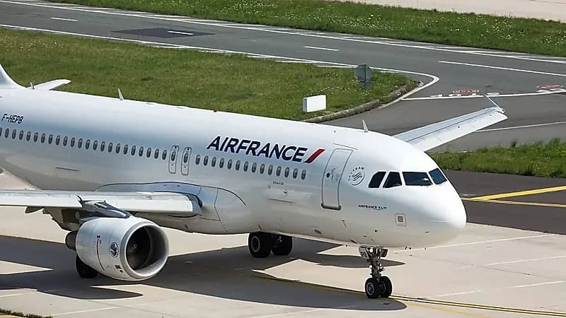 الخطوط الفرنسية تدشن رحلات مباشرة بين الرياض وباريس