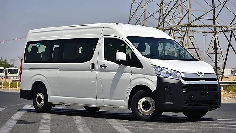 مواصفات وسعر سيارة تويوتا هايس 2025.. صور