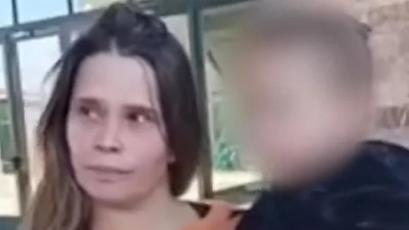 فتاة تستغل إيداعًا خاطئًا بمبلغ كبير وتصرفه في غضون ساعات .. فيديو