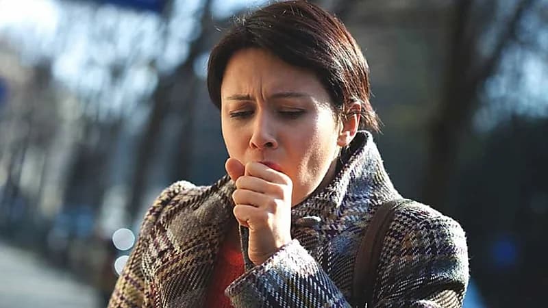 4 خطوات طبيعية فعالة لمكافحة الكحة .. فيديو