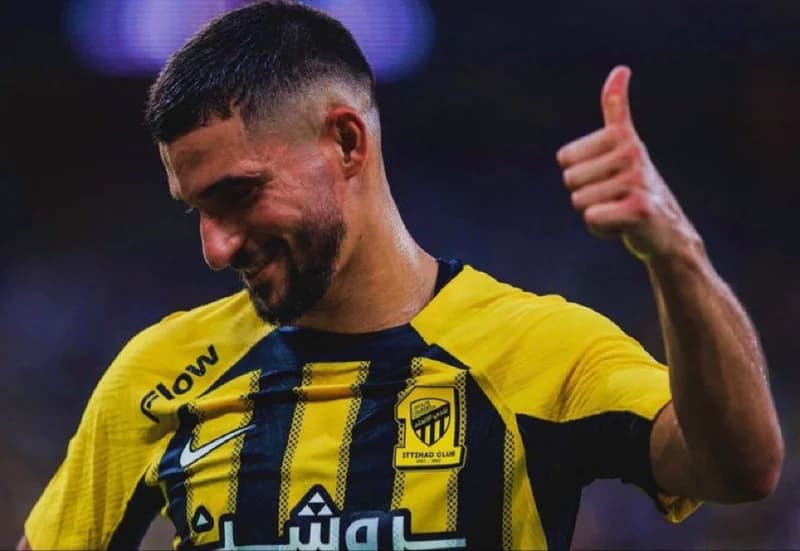 أولمبيك ليون يسعى لاستعادة الجزائري حسام عوار من الاتحاد