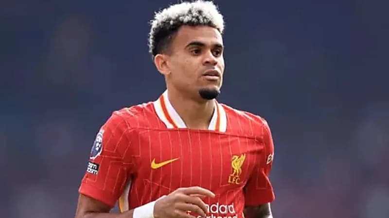 بايرن ميونخ يجدد عرضه لضم دياز من ليفربول