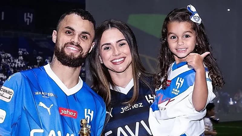 ميشيل يتلقى عرضًا من أحد أندية الغربية