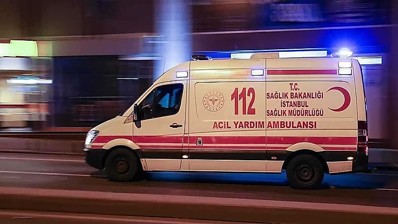 نوبة جنون.. تركي يحاول تسميم عائلته ويشعل النار بالمنزل