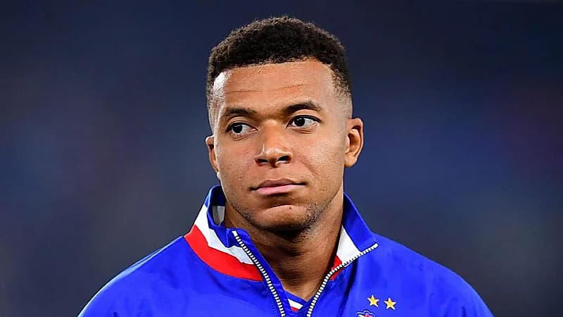 فرنسا والبرازيل تدرسان إقامة مباراة ودية