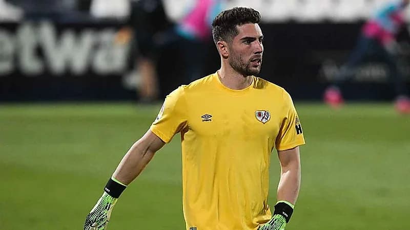 نجل زيدان يفضل تمثيل الجزائر على حساب فرنسا