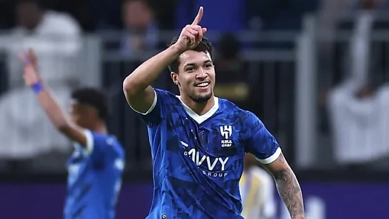 ليوناردو: عانيت كثيرًا في الصيفية ورقم 9 يناسبني بعد رحيل ميتروفيتش