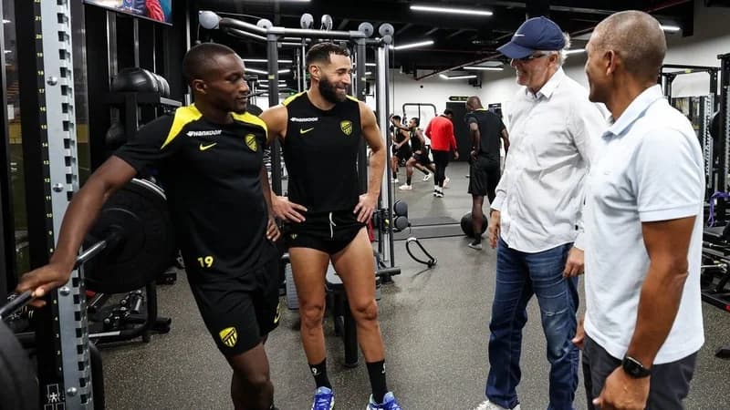 بلان يودّع جماهير الاتحاد بعد رحيله .. فيديو