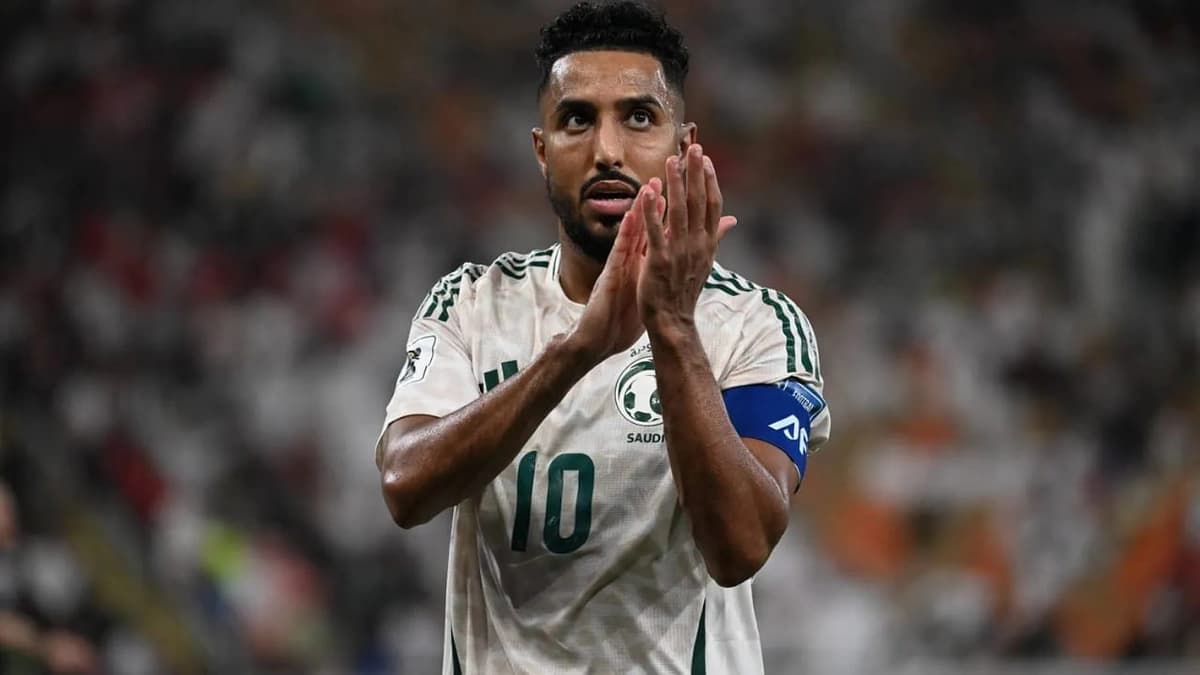 سالم الدوسري يقترب من التتويج بجائزة أفضل لاعب في آسيا 2025