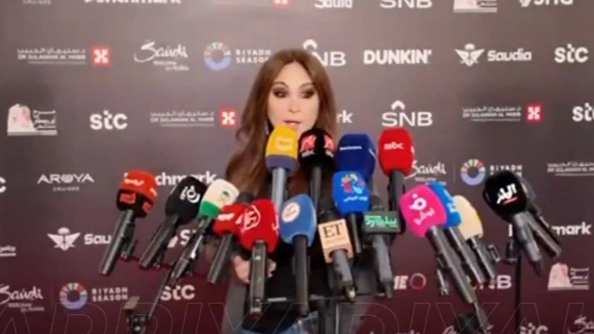إليسا: الرياض أصبحت محطة أساسية للفن في العالم العربي  .. فيدبق