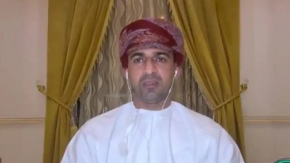 الحوسني ينتقد يايسله: أخطاؤه تكررت وغضب الجماهير مُبَرر  .. فيديو