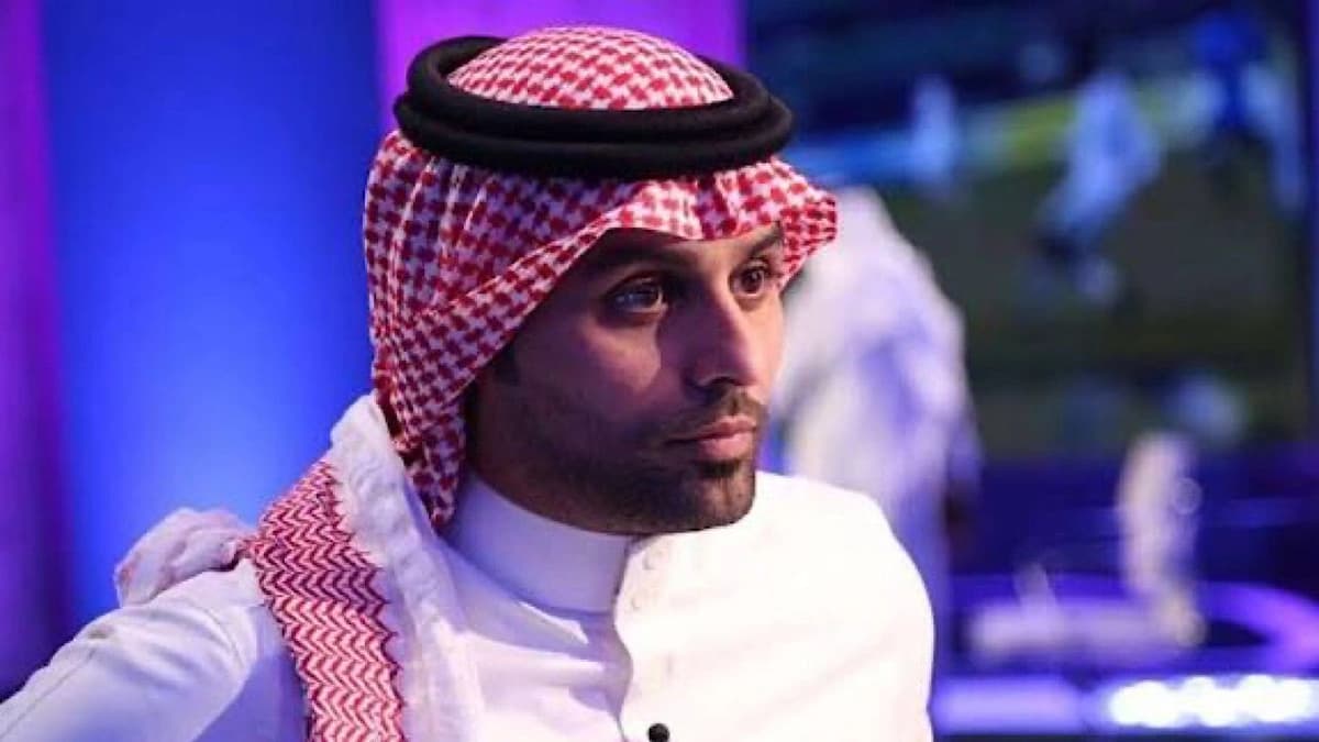 ياسر القحطاني: الحين كحّل عيونك إنت ويّاه