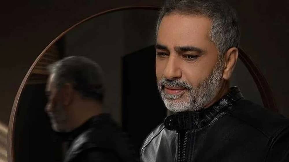 خلال محاكمته .. صورة مسربة لفضل شاكر تثير ضجة على مواقع التواصل