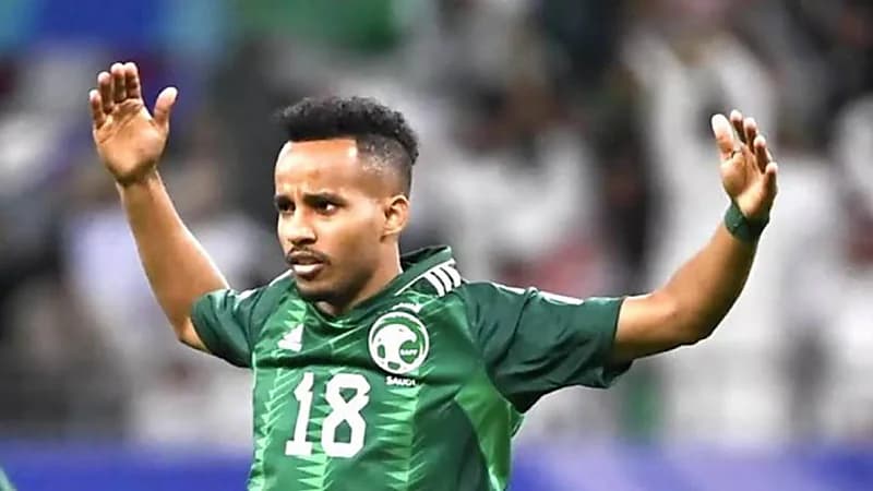 مانشستر سيتي يراقب عبدالرحمن غريب مع الأخضر بكأس آسيا .. فيديو