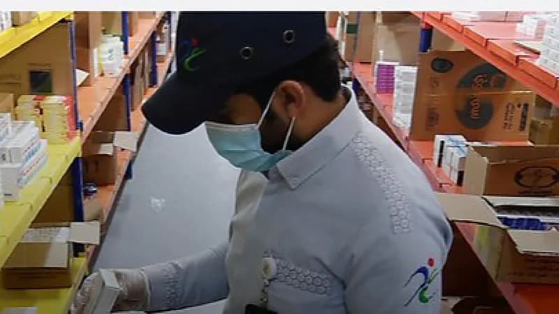 الغذاء والدواء تُخالف 8 منشآت صيدلية بأكثر من مليون ريال