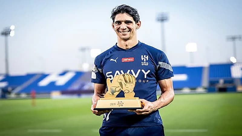 بونو قد لا يكون خيار إنزاغي للهلال حال توليه تدريب الفريق