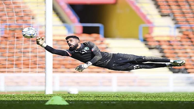 الاتحاد يتعاقد مع الحارس صالح الوحيمد لمدة 3 مواسم