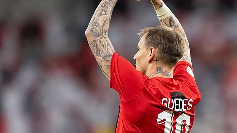 روجر غيديس يقترب من غريميو رغم فارق الراتب الكبير