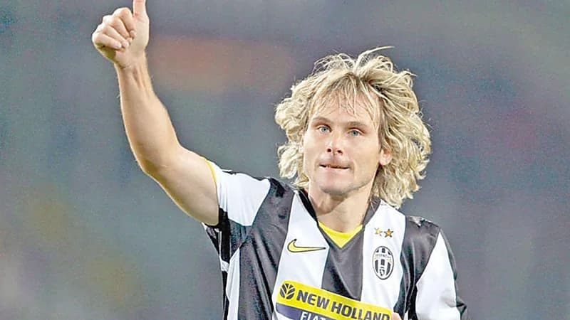 نجم يوفنتوس السابق نيدفيد: مونديال المملكة سيكون استثنائيًا