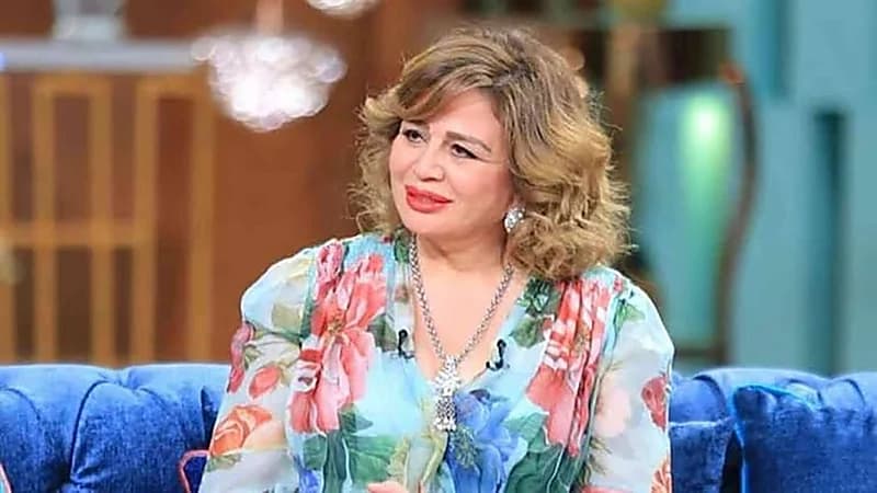 وعكة صحية مفاجئة تمنع إلهام شاهين من التكريم