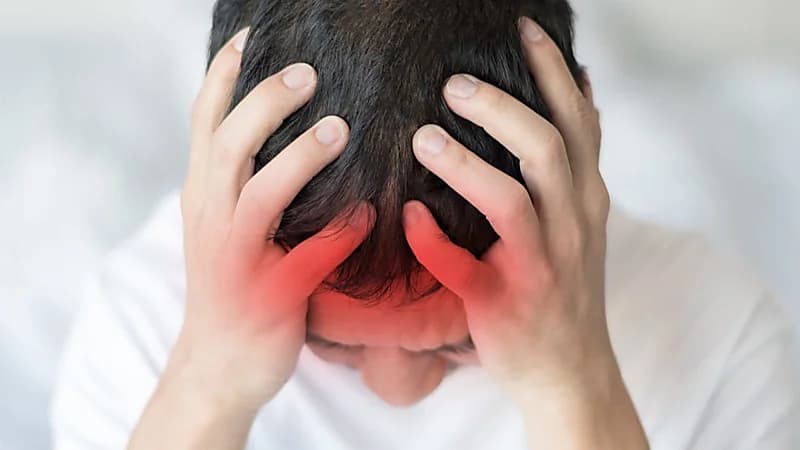 مختصة توجه نصائح للتغلب على صداع الصيف.. فيديو