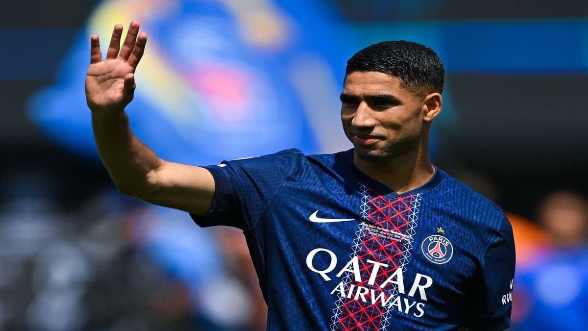 باريس سان جيرمان يمنح حكيمي راحة بعد تألقه ضد بريست