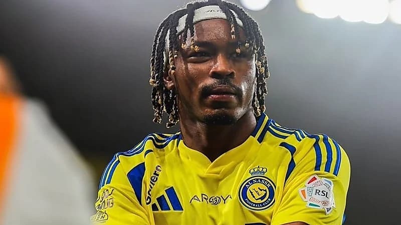 جاهزية مدافع النصر لمواجهة يوكوهاما