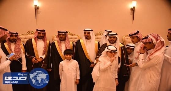 الشرطان يزفون الأستاذ حماد عريسًا