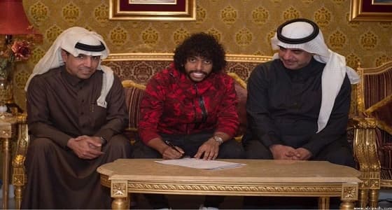 رسميا الشباب يجدد عقد " الصليهم " حتى عام 2020